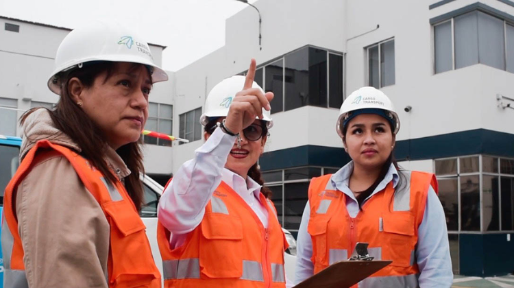 Peru.  Una empresa del Perú es la primera en certificarse en igualdad de género