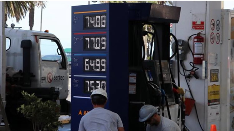 Uruguay.  De mantenerse el precio del barril de petróleo los combustibles no sufrirían cambios en febrero