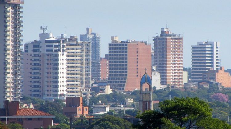 Paraguay.  Advierten que el aumento de Estaciones de Servicio en Asunción sube la probabilidad de riesgos en la zona