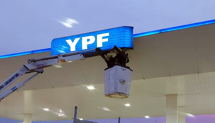 Argentina. YPF analiza el embanderamiento de Estaciones de Servicio blancas