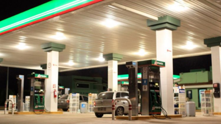 México.  De un mes a otro se sumaron 18 nuevas marcas de combustibles al sector gasolinero mexicano