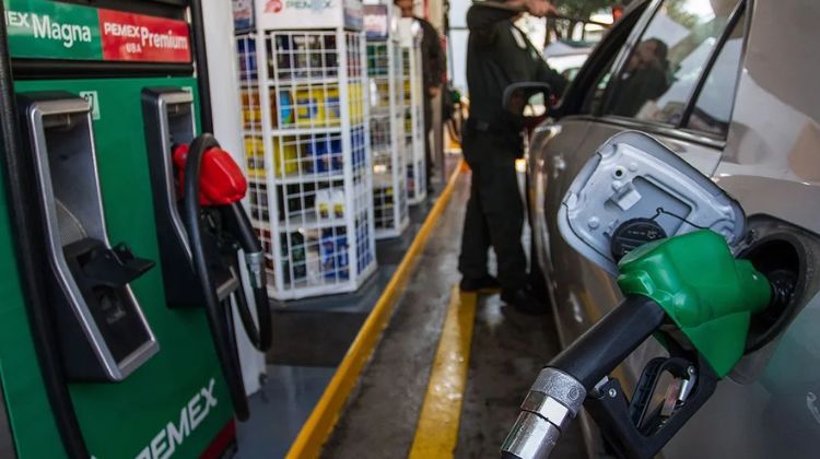 México. La Secretaría de Hacienda y Crédito Público aumentó del IEPS para la gasolina