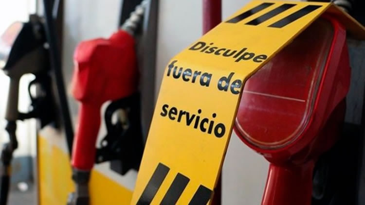 Argentina. Algunas petroleras comenzaron a limitar las cargas de gasoil en sus terminales de despacho