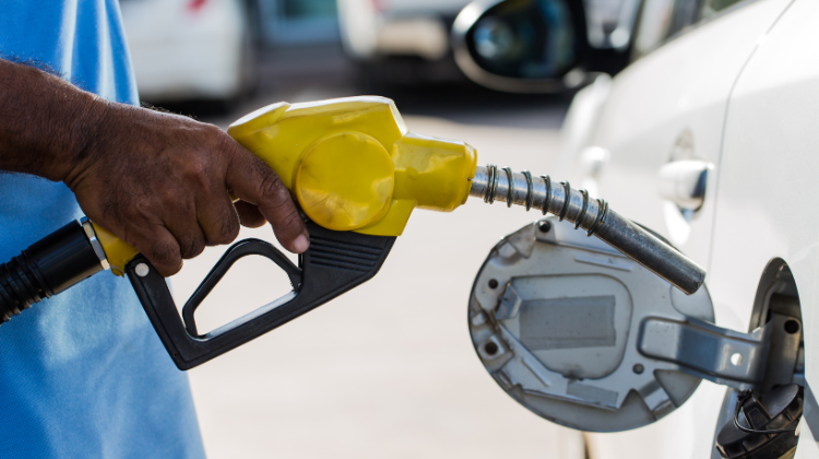 Latam.  Combustibles aditivados: ¿El As bajo la manga de los empresarios de Estaciones de Servicio para una experiencia de calidad?