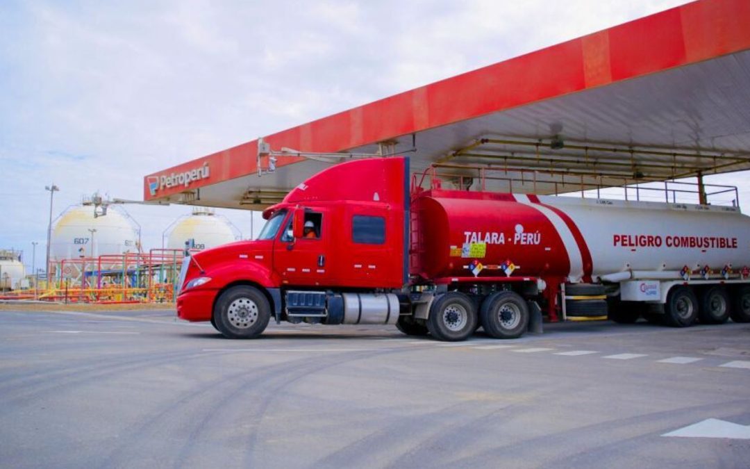 Perú.  Abastecimiento de combustibles: el mes pasado hubo cierre de puertos y pausas en algunas refinerías