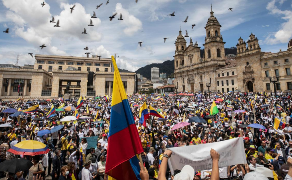 FEBECOL emite recomendaciones clave para la seguridad operaciones en estaciones de servicio de Colombia durante el paro nacional