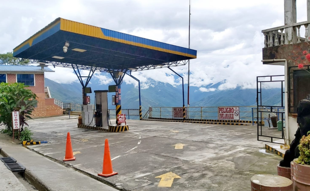 YPFB intensifica el abastecimiento de combustibles en Bolivia para cubrir el 100% de la demanda y normalizar el suministro.