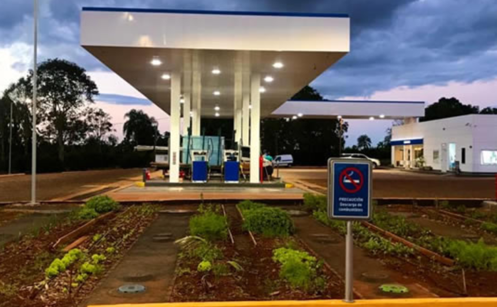 La sostenibilidad es clave: estaciones de servicio en Latinoamérica se adaptan al cambio climático y las exigencia ambiental