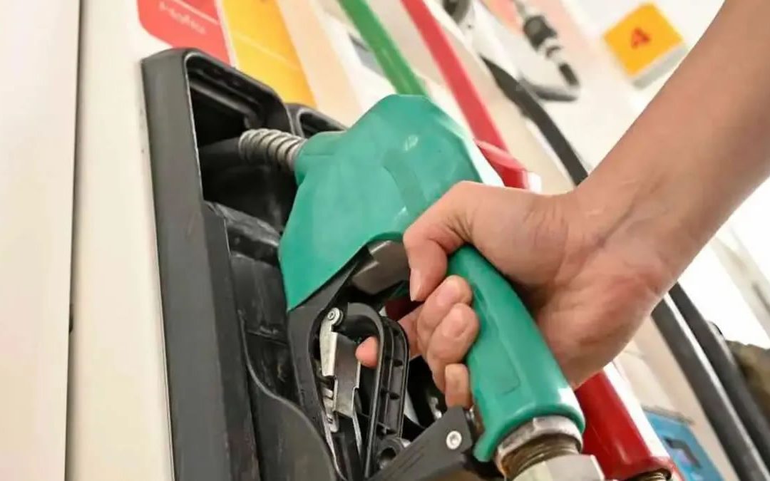 Colombia.  Duitama restringe la venta de combustible para priorizar algunos sectores ante el riesgo de desabastecimiento
