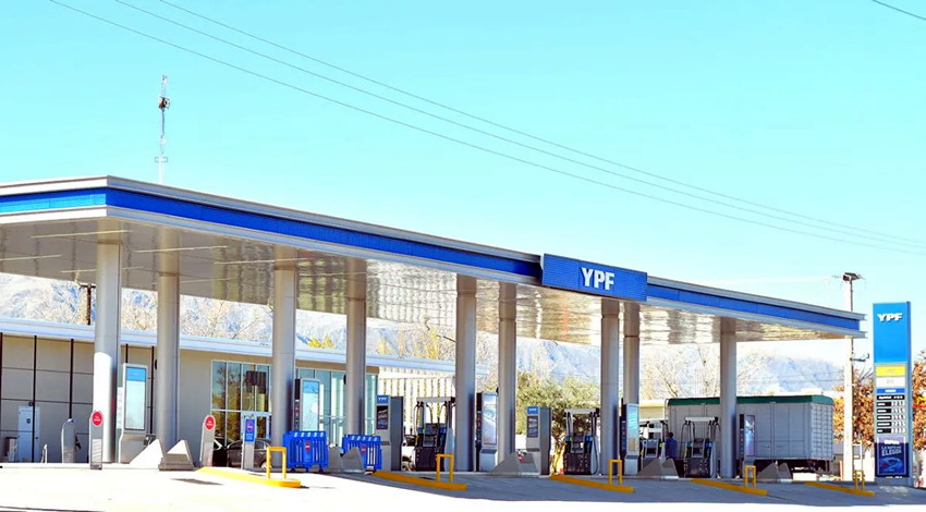 Argentina.  YPF ganó USD 58 millones en el trimestre aunque el negocio de combustibles sintió la baja del Brent