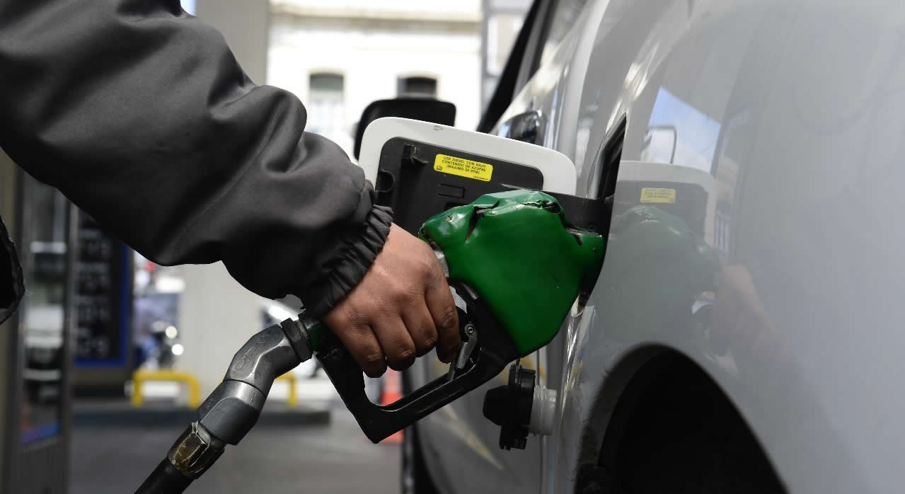 Venta de combustibles noviembre 2025