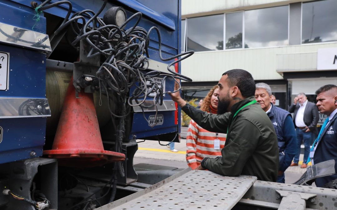 Colombia.  Combustibles alternativos: prueban el hidrógeno de bajas emisiones en el transporte pesado