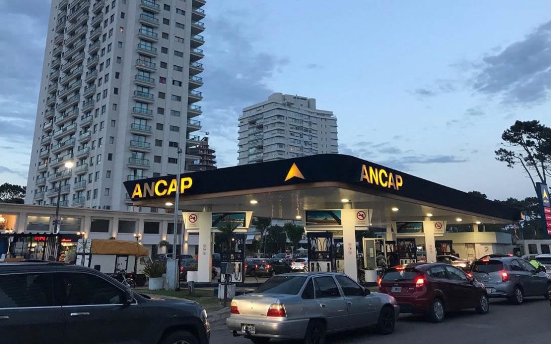 Uruguay.  Montevideo concentra el consumo de combustibles mientras siguen las desventajas competitivas en la frontera