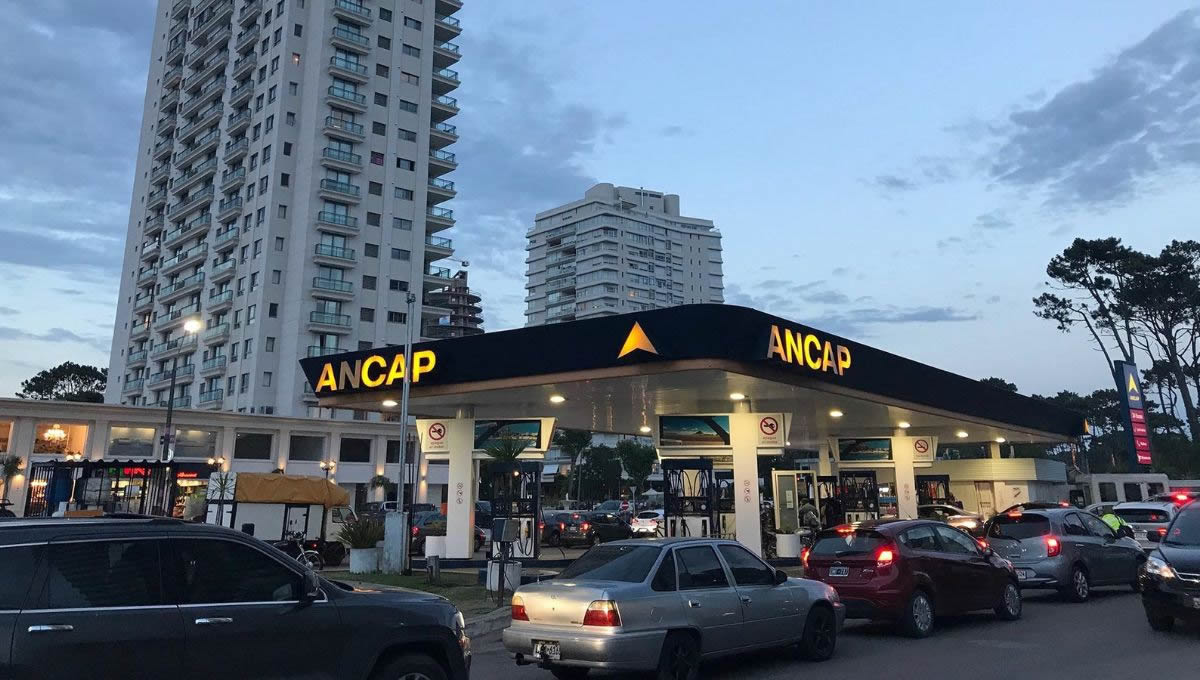 Montevideo concentra el consumo de combustibles mientras siguen las desventajas competitivas en la frontera consumo de combustibles Uruguay