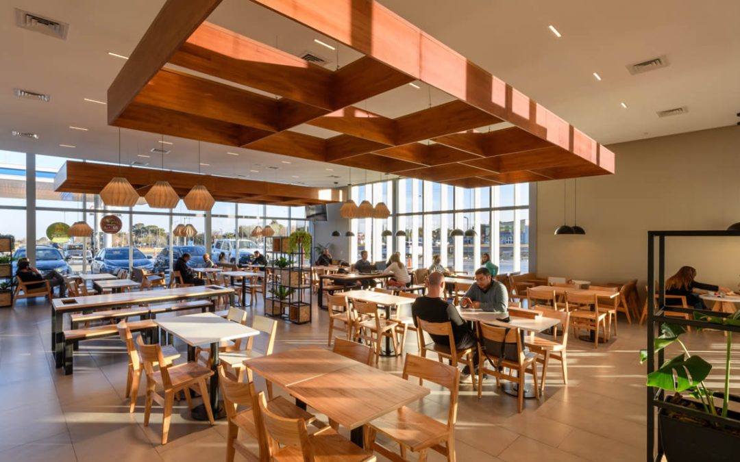 Argentina.  Dos de cada tres clientes que consumen en la tienda no cargan combustible