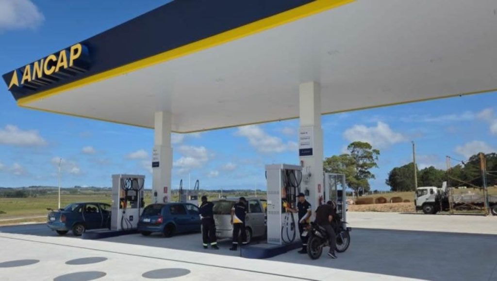 Estación de Servicio ANCAP