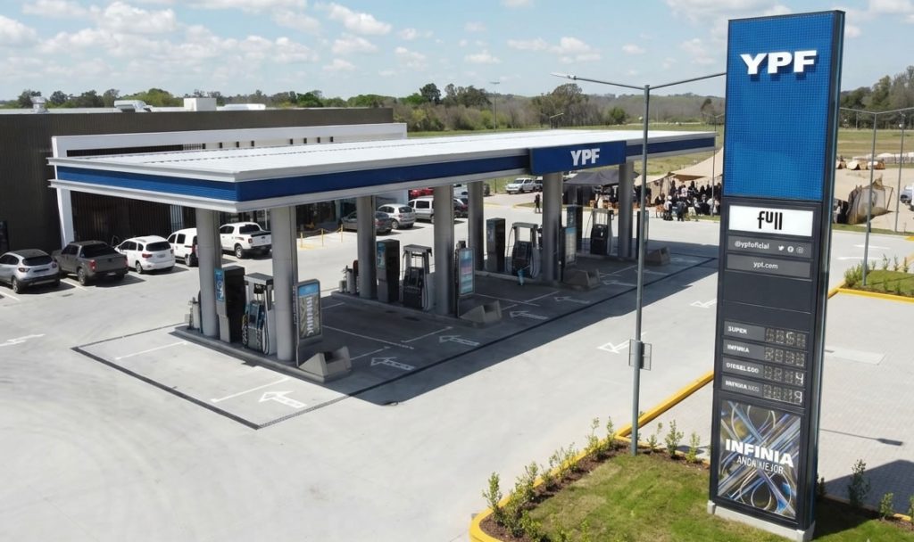 Refinería de YPF resultados Plan 4x4.
