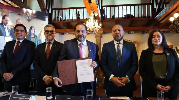 Latam.  Andrés Rebolledo inicia su segundo mandato al frente de OLACDE en un momento estratégico para la agenda energética de América Latina y el Caribe