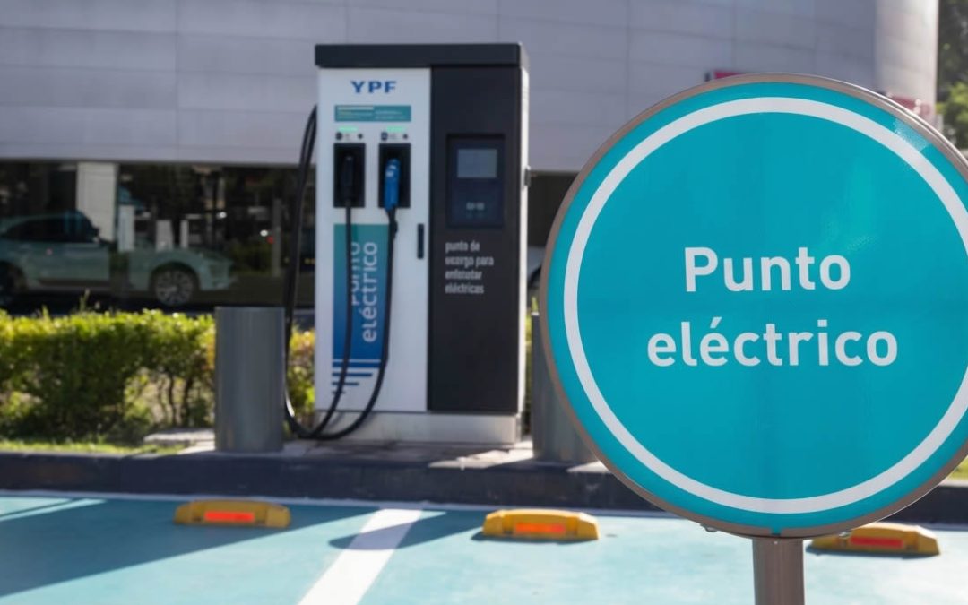 Argentina.  Dos décadas de cambios en las Estaciones de Servicio: menos bocas y nuevas marcas en el mercado