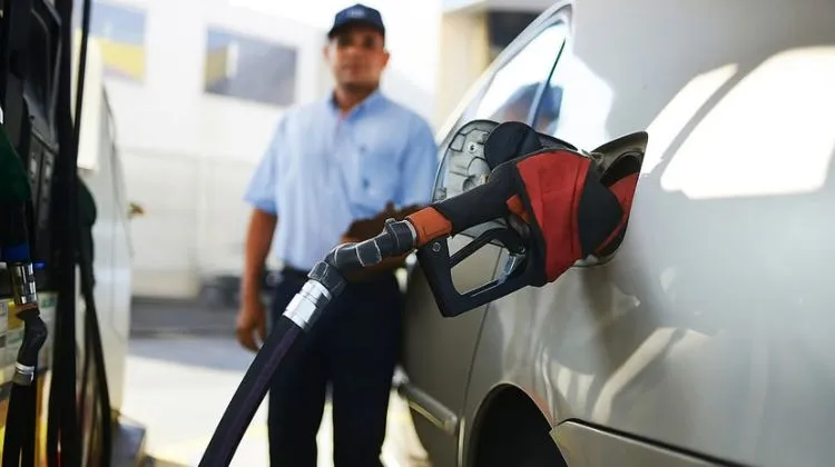 Colombia.  Encontrar personal en Estaciones de Servicio: ¿Cuáles son las competencias que exige la actividad?