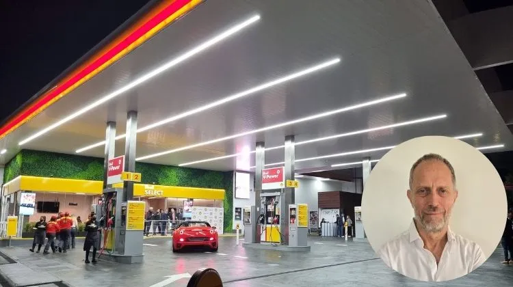 IGNACIO BURAK LUCTRON Iluminación LED para estaciones de servicio IGNACIO BURAK LUCTRON Iluminación LED para estaciones de servicio