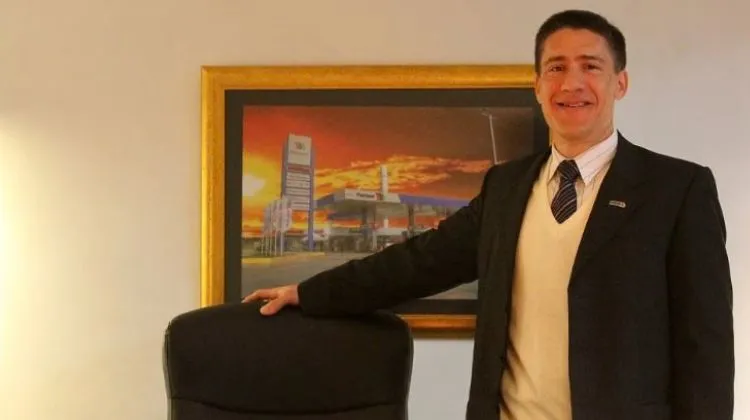 Paraguay.  Petropar monitorea la suba del petróleo y evita ajustar combustibles tras el cambio en su conducción