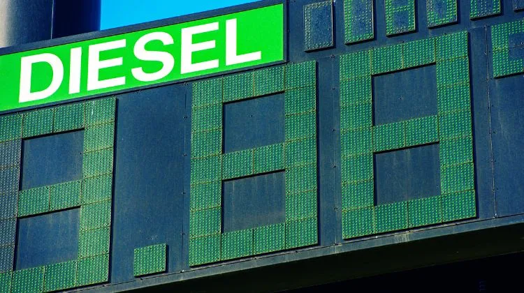 Colombia.  Diésel: Estaciones de Servicio alertan por “líneas rojas” en nueva fórmula de precios del Gobierno