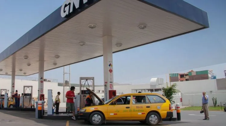 Perú.  ¿Conviene invertir en una Estación de GNV?