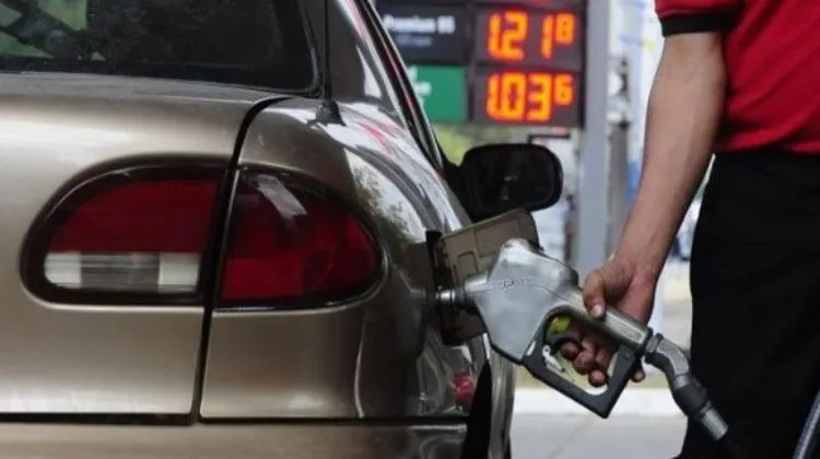 Paraguay.  El alto el fuego enfría al petróleo y abre dudas sobre los precios de los combustibles en Paraguay