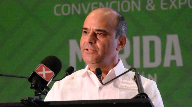 México.  Gasolineros alertan que los topes al combustible frenan inversiones y ponen en jaque al sector
