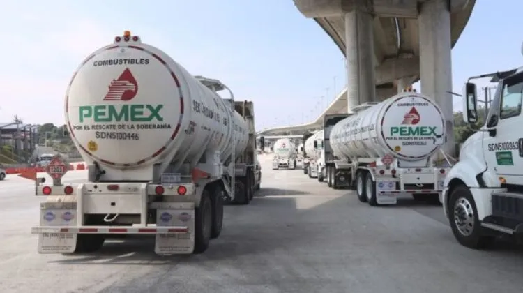 PETROIntelligence analiza la baja en la flota de transporte de combustibles en México PETROIntelligence analiza la baja en la flota de transporte de combustibles en México