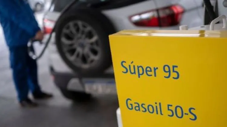 Uruguay.  El gasoil bajó pero la frontera exige medidas contra la brecha de precios