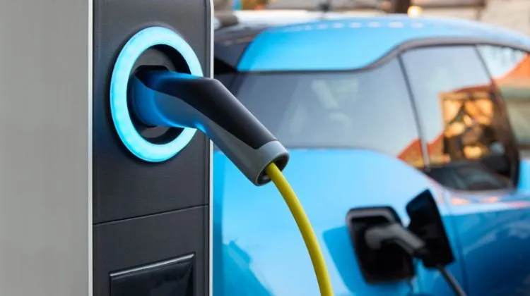 Paraguay.  Mientras aumentan los vehículos eléctricos, comienza la carrera por la infraestructura de carga