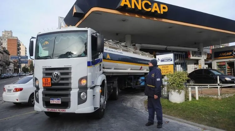 Uruguay.  El impacto del paro de FANCAP en las estaciones: “Cuando se quiebra stock, se pierde una venta que no se recupera”