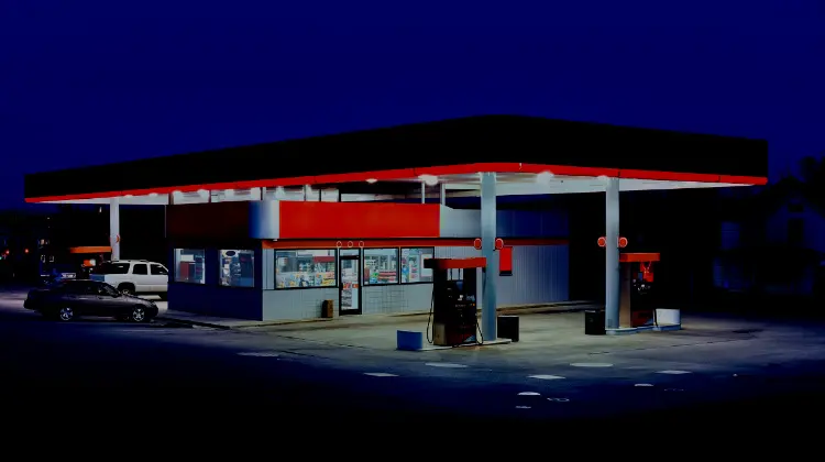 Cuanto vale una Estacion de Servicio si deja de depender del combustible