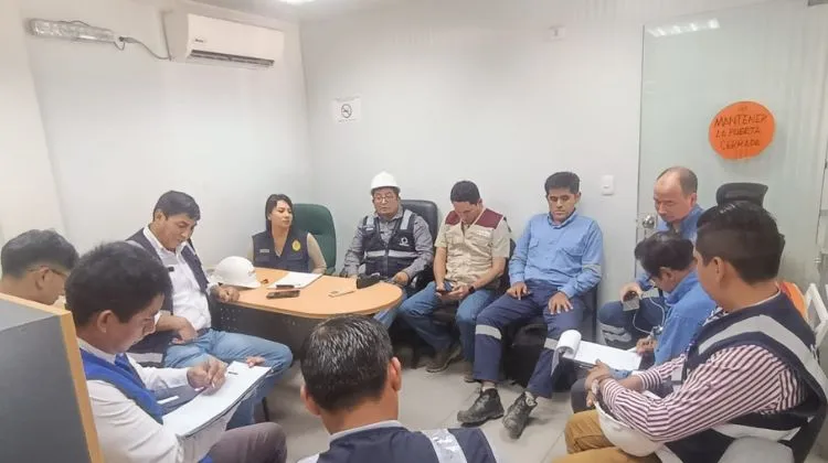 Perú.  Combustibles: reportan stock de diésel B5 y gasolina regular en Pucallpa, pero siguen las filas en Grifos