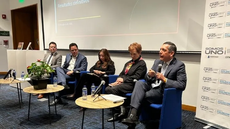 Somos Uno y la Universidad Externado de Colombia lanzaron libro sobre competencia economica en el mercado de combustibles