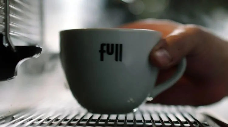 Argentina.  YPF Full cambia su propuesta: nuevo café, más tecnología y una línea para el hogar