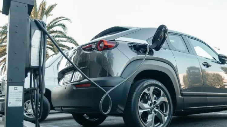 America Latina supera el millon de vehiculos electrificados