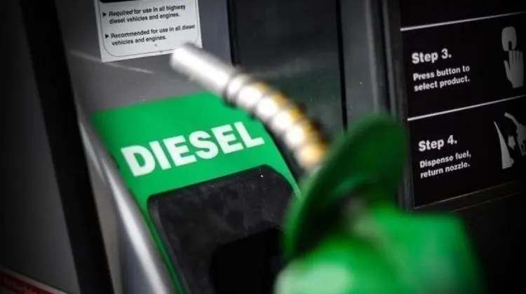 Doble presion sobre el diesel subsidios e incertidumbre en Estados Unidos
