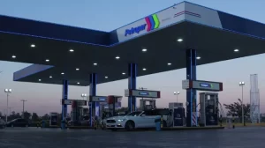 Petropar sostiene el gasoil en G. 8.290 mientras los privados ya se acercan a G. 9.000