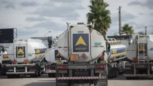 Proponen desregular el mercado de combustibles para aumentar la competencia entre Estaciones de Servicio