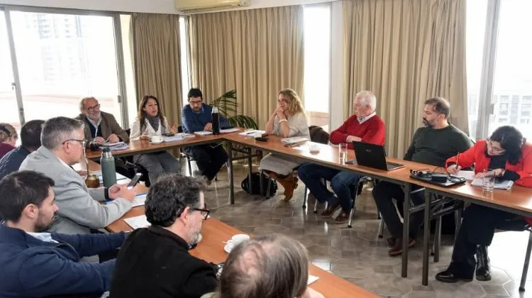 Que pasara con las Estaciones de Servicio Uruguay proyecta una oferta de energia mas diversa hacia 2050