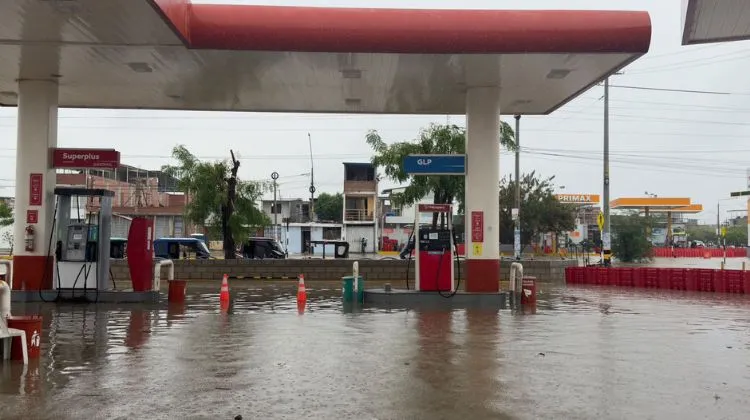 El Nino en Peru suspendieron dos Grifos en Piura y crece la presion sobre el abastecimiento de combustibles