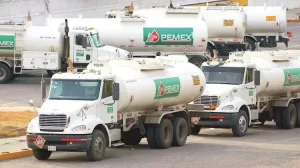 El abasto de combustibles en el Pacifico mexicano enfrenta sobrecostos y amenaza el pacto de precios