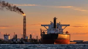 El petroleo cerca de los USD 120 abre la puerta a una mayor diferencia de precios entre Estaciones de Servicio