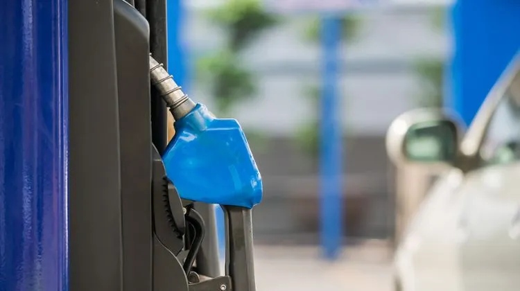 Gasolina en Colombia piden mantener los precios estables hasta fin de 2026 y revisar el diesel en 2027