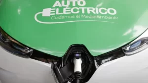 IMESI a los autos electricos en 2027 que cambia y por que preocupa a las Estaciones de Servicio