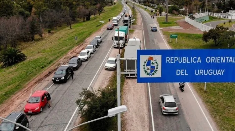 Las estaciones de Paysandú recuperan terreno la nafta en Colón pierde su atractivo
