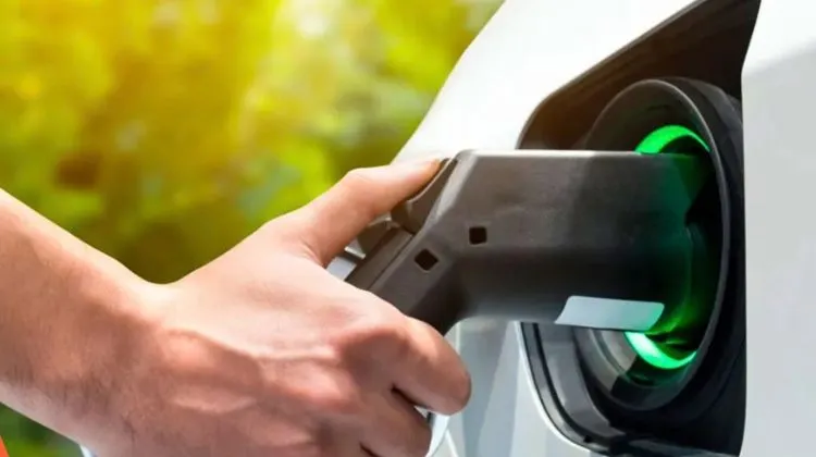 Electromovilidad en Peru AEDIVE Peru identifico 12 trabas que frenan su crecimientoElectromovilidad en Peru AEDIVE Peru identifico 12 trabas que frenan su crecimiento